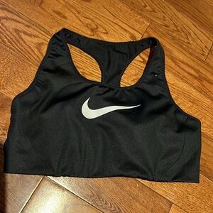 Nike sports bra  Sz L
